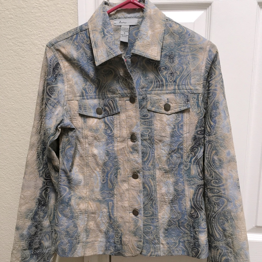 Analogy…Jacket Size S Tan and Blue